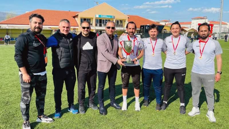 Talasgücü'nun U14'Ü Türkiye Şampiyonu 