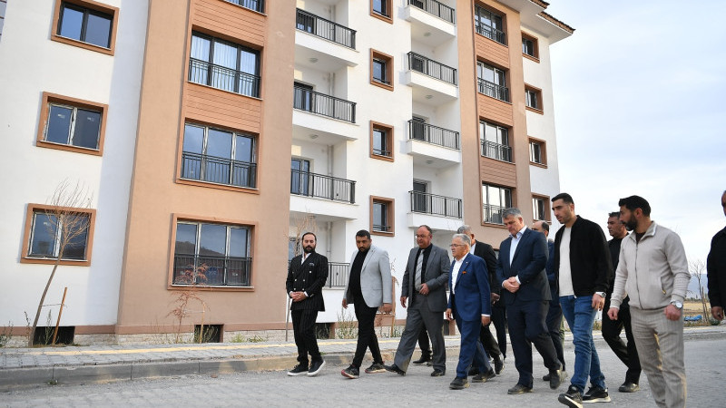 BAŞKAN BÜYÜKKILIÇ’TAN TOMARZA’YA HİZMET ÇIKARMASI