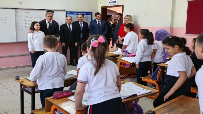 Minik Ravza arkadaşlarına verdiği 'Yusuf Alemdar'ı getireceğim sözünü tuttu