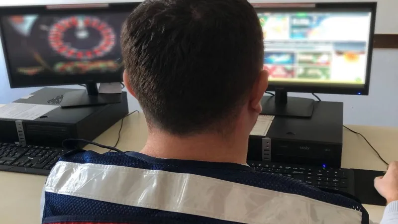 Ticaret'ten yasa dışı bahis reklamlarına darbe! 15 yüksek takipçili hesaba erişim engeli