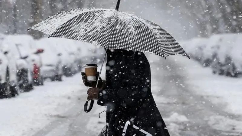 Kar yurda geldi... Meteoroloji 'kuvvetli' uyarılarını yaptı!